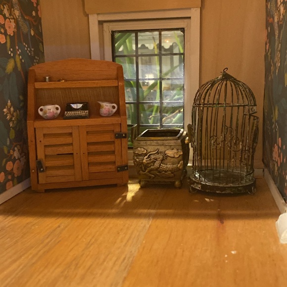 Dollhouse Other - Vintage Dollhouse Miniature Furniture Cabinet Vase Cages Typewriter Caldron